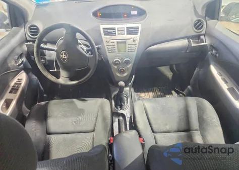 2010 Toyota Yaris из США, поврежденный, VIN JTDBT4K39A4069360